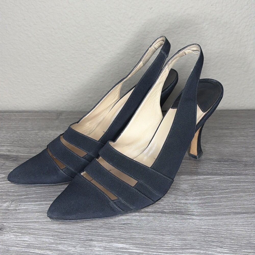 Manolo Blahnik Women's Black Slingback Pump Cutout Detail Size 38 Vintage Italy